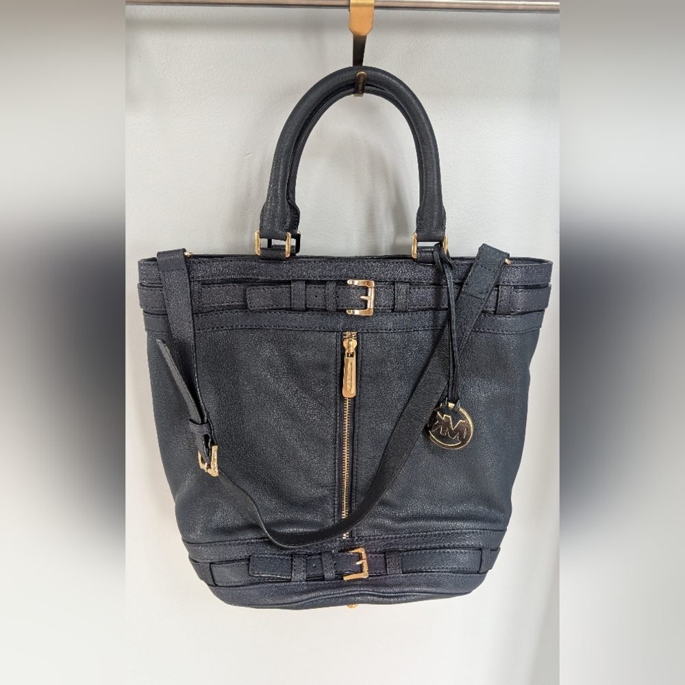 Michael Kors Blue Kingsbury Bucket Bag